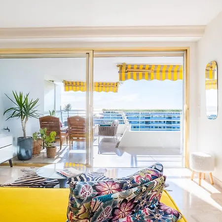 2-br In High Residential Apartment